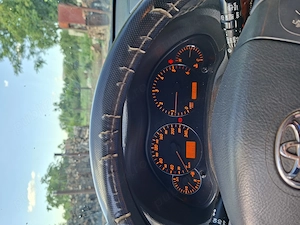 Vând  Toyota avensis1500 euro an 2009 cu motor de 2.2 S-au la schimb cu Rulotă .  - imagine 14