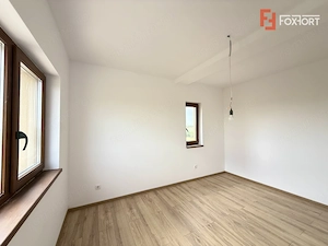 Duplex cu 4 camere si 272 mp teren, de vanzare in Sacalaz - imagine 6
