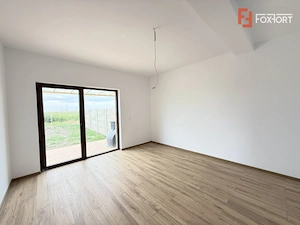 Duplex cu 4 camere si 272 mp teren, de vanzare in Sacalaz