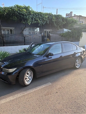 vand bmw e 90  - imagine 5