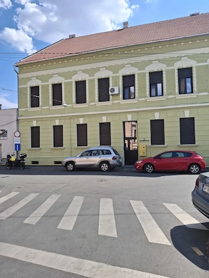 Apartament una camera de vanzare, Arad, ultracentral, preț 51900 euro, negociabil - imagine 2