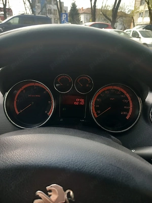 Peugeot 308 SW - imagine 4
