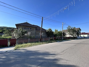 Casă duplex cu teren 1.300 mp, la strada principală   Jichișu de Jos   100.000   negociabil - imagine 4