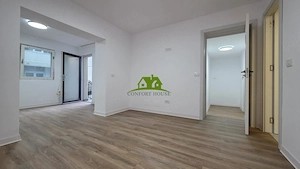 Spațiu comercial de închiriat la parter intr-o vila noua din Traian - imagine 12