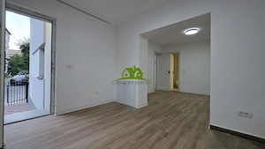 Spațiu comercial de închiriat la parter intr-o vila noua din Traian - imagine 7