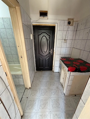 Garsonieră de vânzare Râmnicu Vâlcea, Str. Ferdinand, Bloc CPL, Scara A, Etaj 2  - imagine 3