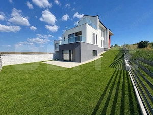 Casă NZEB A+ , 195.6 mp utili, Panouri & Pompă Căldură, panoramă Superbă - imagine 3