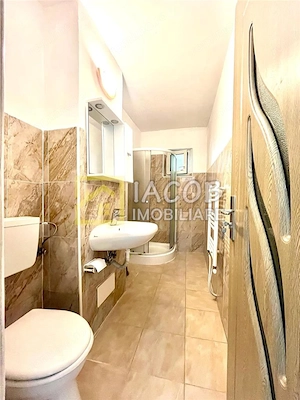 Apartament parter 2 CD, zona Lidl Gara - imagine 8