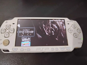 PSP 1000 Modat + Card 16GB + Accesorii