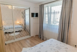 Apartament superb 2 camere + parcare Urban Coresi - imagine 6