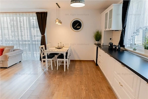 Apartament superb 2 camere + parcare Urban Coresi - imagine 4