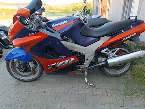 Suzuki Vstrom DL1000    Kawasaki ZZR1100    Aprilia Pegaso 650 - imagine 5