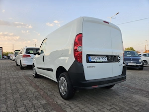 Opel Combo an 2014 diesel Climă Geamuri electrice MP3-USB Unic Proprietar Germania - imagine 4