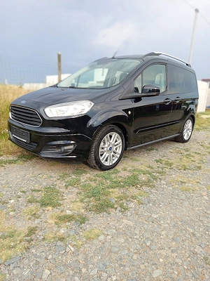 Ford Tourneo Courier  Connect  - imagine 3