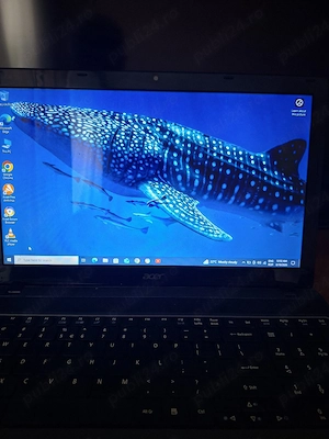 Vând laptop