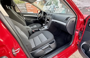 Skoda Octavia 2 Facelift Cutie Automata 2.0 TDI AN 2010 EURO 5 - imagine 6