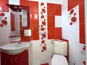 Casă / Vilă cu 4 camere de închiriat în zona Eden - imagine 8