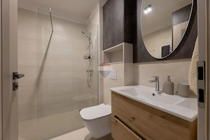 Apartament cu 2 camere de închiriat în zona Central - imagine 13