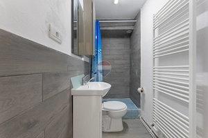 Apartament la casă de inchiriat cu 4 camere și 4 băi Zona Făt-Frumos - imagine 15