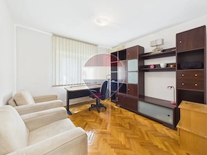 Apartament cu 3 camere spatios de inchiriat in zona 13 Septembrie - imagine 2