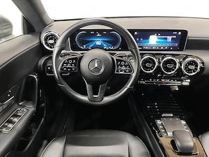 Mercedes-Benz CLA 200 - imagine 6