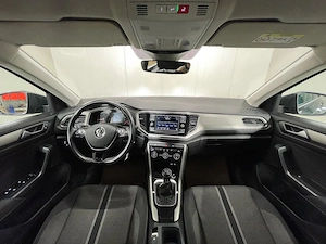 Volkswagen T-Roc - imagine 7