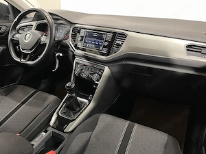 Volkswagen T-Roc - imagine 8