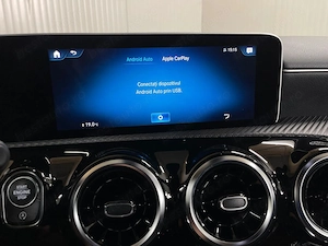 Mercedes-Benz CLA 200 - imagine 16