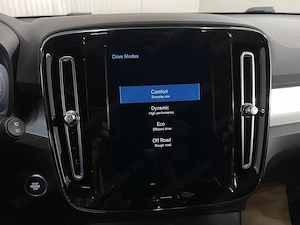Volvo XC 40 - imagine 19