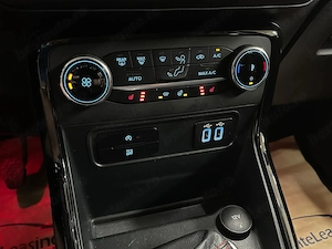 Ford EcoSport - imagine 18