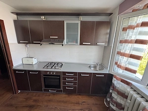 Apartamenr 2 camere, 54 mp, zona Brazda - imagine 10