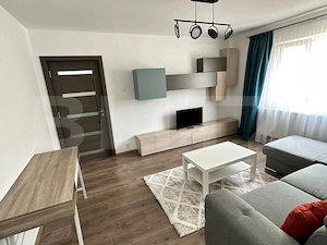 Apartament 2 camere, 36 mp, zona Micro 6 - imagine 2