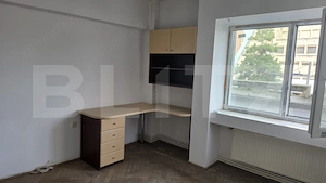 Apartament 3 camere, 72 mp, zona Ultracentral - imagine 3