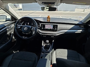 Vand Skoda Octavia an 2022 - imagine 5