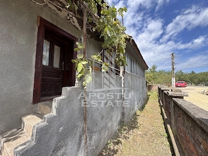 Casa batraneasca cu 3 camere si teren de 841mp, in Racastie, Hunedoara - imagine 3