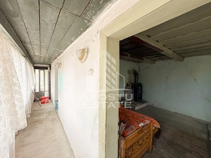 Casa batraneasca cu 3 camere si teren de 841mp, in Racastie, Hunedoara - imagine 17