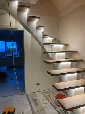 Electrician  Autorizat vechime 20 ani