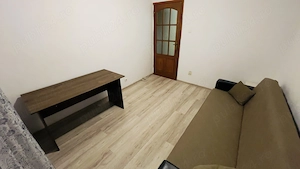 PF închiriez apartament cu 3 camere zona Soarelui - imagine 6