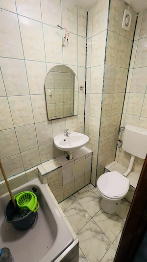 PF închiriez apartament cu 3 camere zona Soarelui - imagine 8