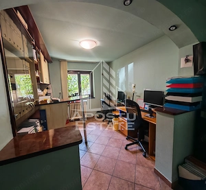 Apartament cu 3 camere, de vanzare, zona Aradului - imagine 3