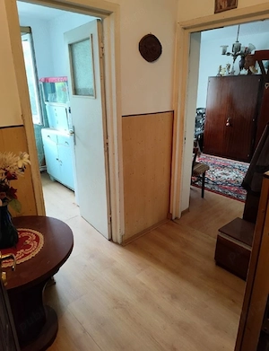 Se vinde apartament cu două camere