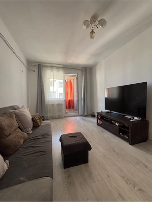 Apartament si parcare de vanzare, cartier Militari Residence