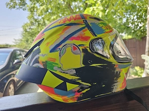 Casca AGV, editie limitata Valentino Rossi  - imagine 4