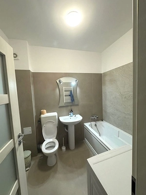 Inchiriez apartament 2 camere - imagine 5
