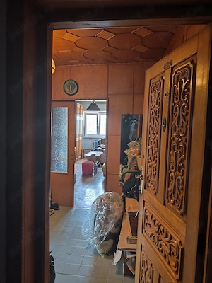 De vânzare apartament cu 3 camere 