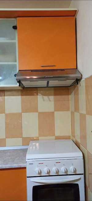 Garsoniera de închiriat Zona Mall Coresi