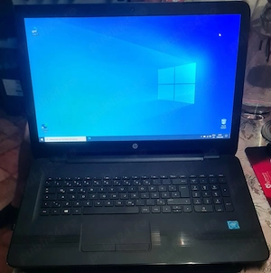 Notebook HP Intel display mare17" SSD 128GB 8GB rami Win 10 activat
