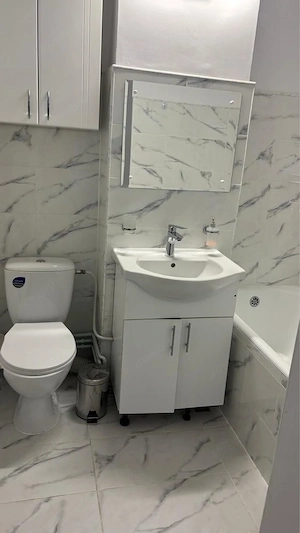 Apartament 3 camere De inchiriat Vlahuta - imagine 4