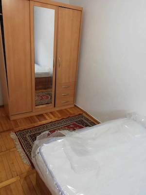 Proprietar inchiriez ap cu 2 dormitoare si living, zona Dacia, Iulius Mall - imagine 4