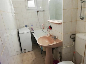 Proprietar inchiriez ap cu 2 dormitoare si living, zona Dacia, Iulius Mall - imagine 7